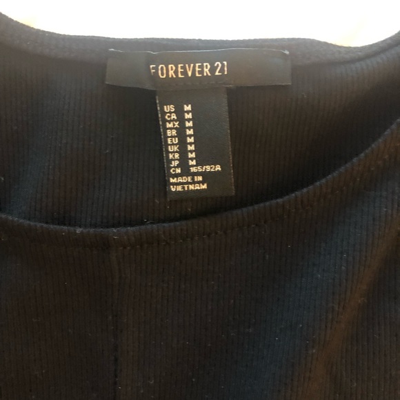 Forever 21 crop top - Picture 2 of 3